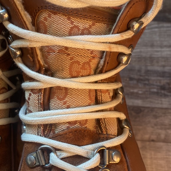 Gucci flash trek shearling boots - Picture 13 of 15